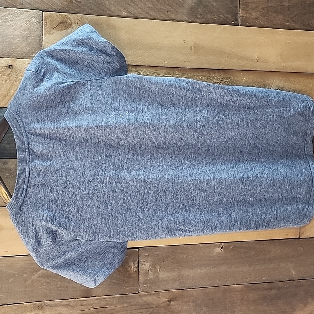 Athleta Uptempo Tee in a blue/gray color Size XS - Picture 6 of 6